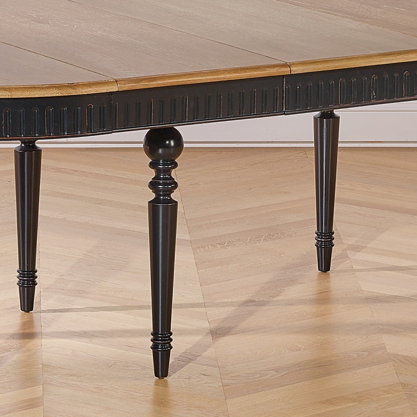 Table à manger extensible AUDE - Style romantique en chêne, 6/14 couverts, bois certifié FSC®