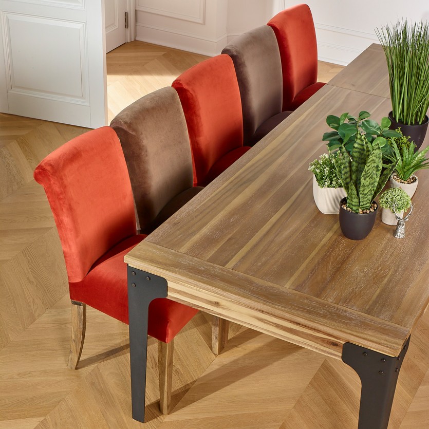 ALIX - Lot de 2 chaises contemporaines en acacia massif et velours de coton