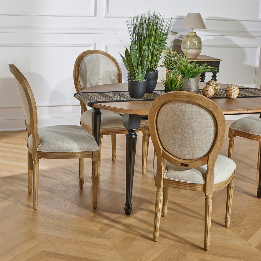 ARLINGTON - Extendable round table in romantic style, oak top, 4/6 place settings, FSC®