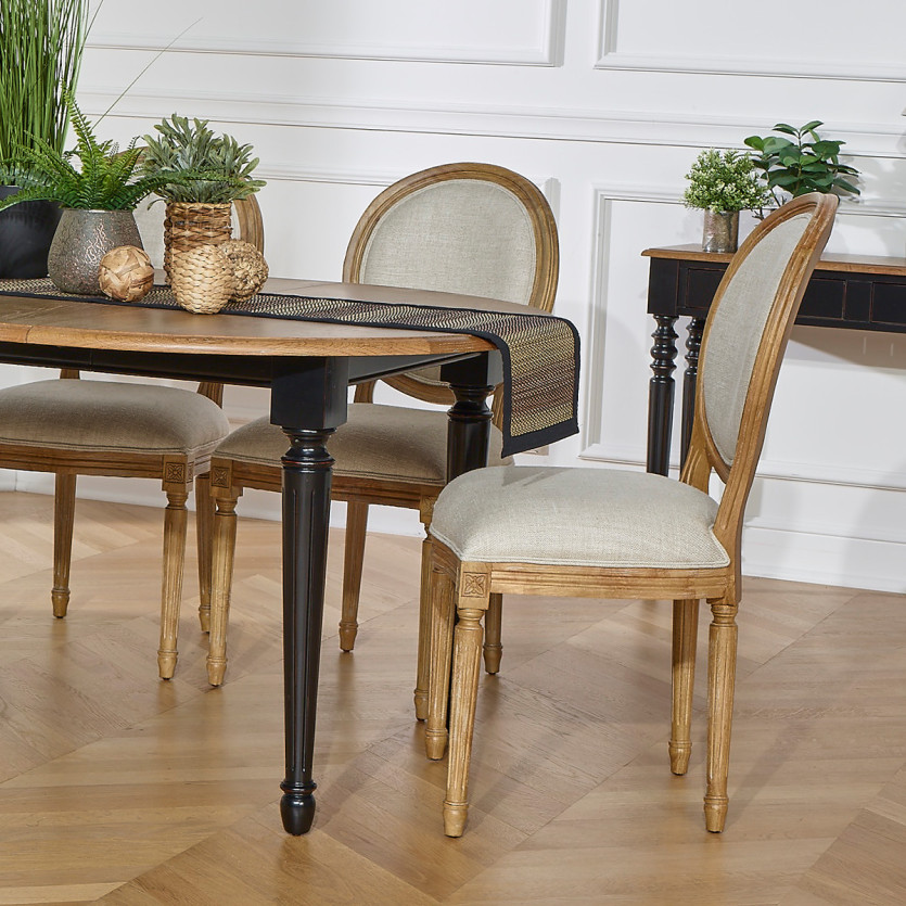 Table ronde extensible ARLINGTON - Style romantique, plateau en chêne, 4/6 couverts, bois certifié FSC®