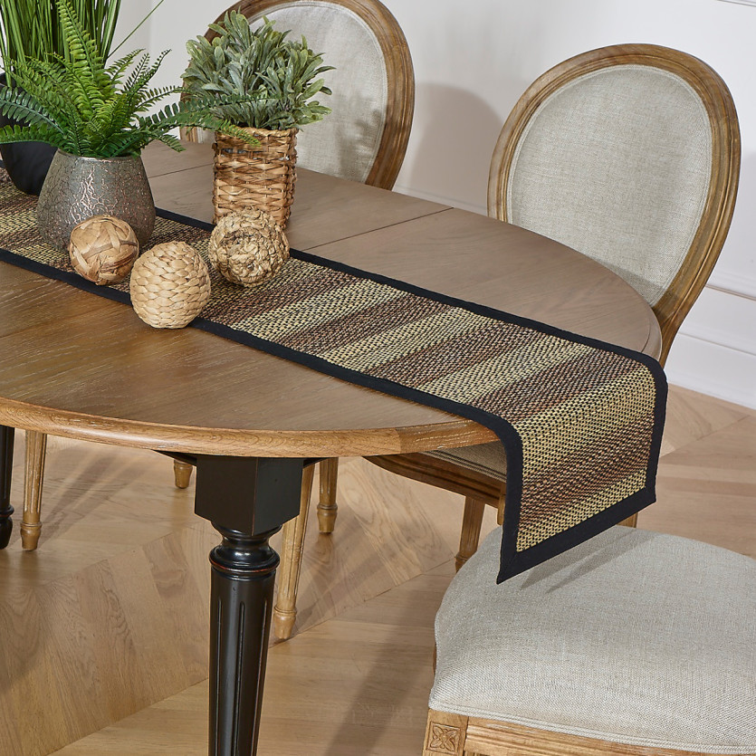 Table ronde extensible ARLINGTON - Style romantique, plateau en chêne, 4/6 couverts, bois certifié FSC®