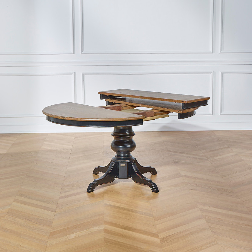 Table à manger extensible avec allonge ARIANE - Style romantique, plateau en chêne, pied noir, 4/6 couverts