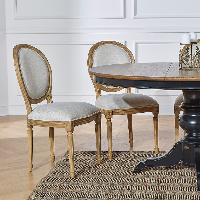 Table à manger extensible ARIANE - Style romantique, plateau chêne, pied noir, 4/6 couverts - Bois certifié FSC®
