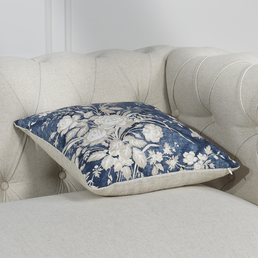 ÉLÉONORE – Coussin carré style romantique en lin premium aux motifs fleuris, 40 x 40 cm