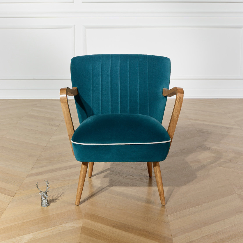 Fauteuil  SIXTY - Style scandinave, en velours et bois massif, bois certifié FSC®