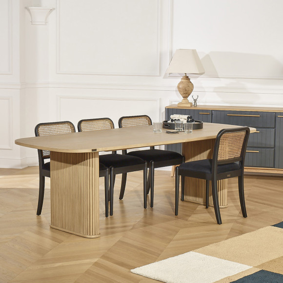 Table à manger ARTHUR - Style contemporain en chêne, 10 couverts, bois certifié FSC®