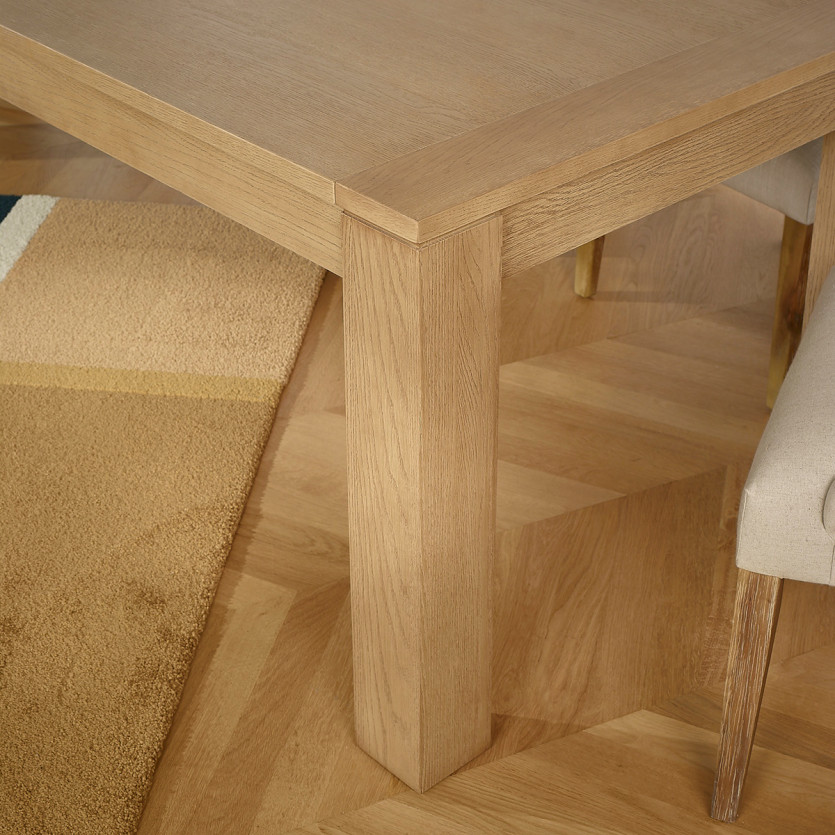 Table à manger extensible MEGÈVE - Style contemporain en chêne, 1 rallonge, 8/10 couverts, bois certifié FSC®