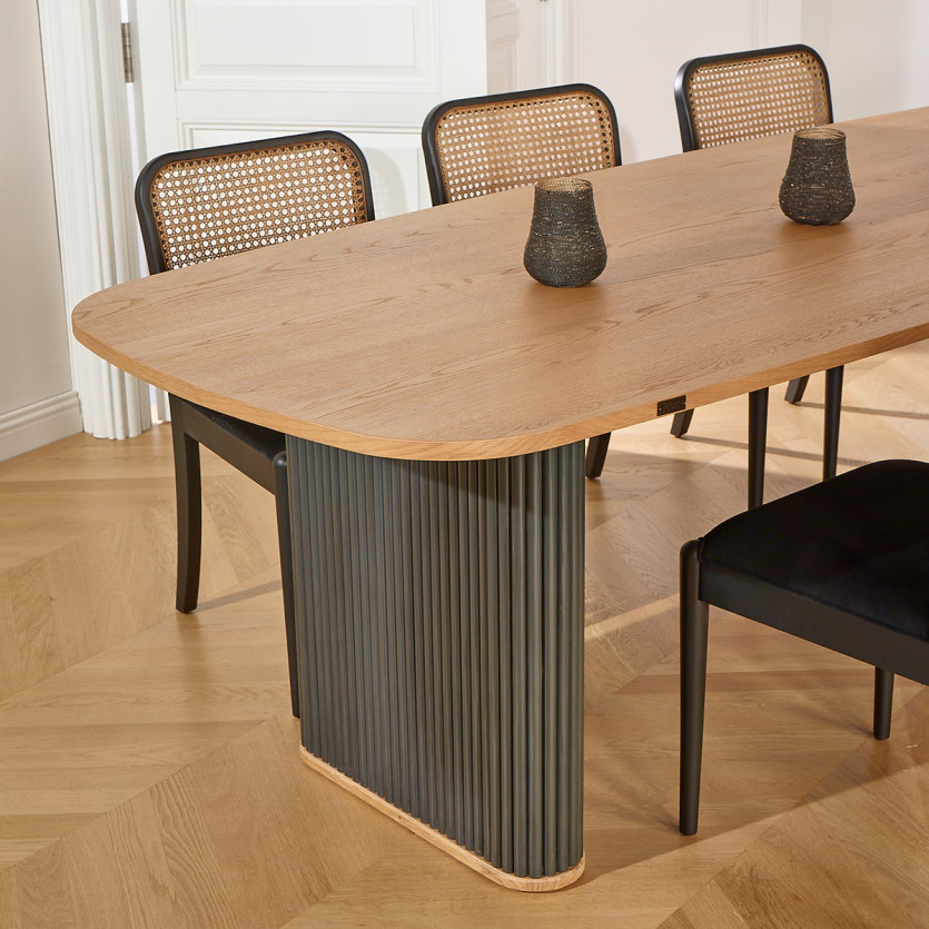 Table à manger JOËL - Style contemporain, plateau en chêne, 10 couverts, bois certifié FSC®