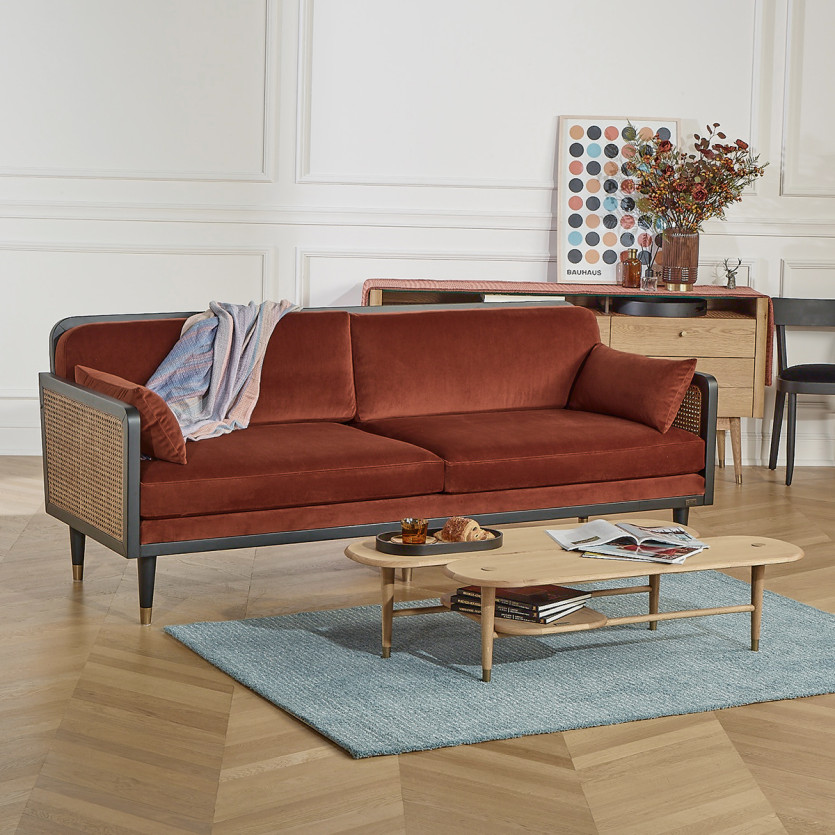 Canapé ARABELLA – Style vintage en tissu velours, bois et rotin, 3 places, bois certifié FSC®