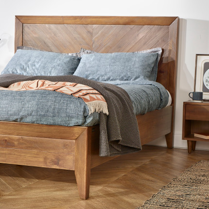 Letto matrimoniale BRADLEY - Stile contemporaneo in pino massiccio, 160 x 200, legno certificato FSC®