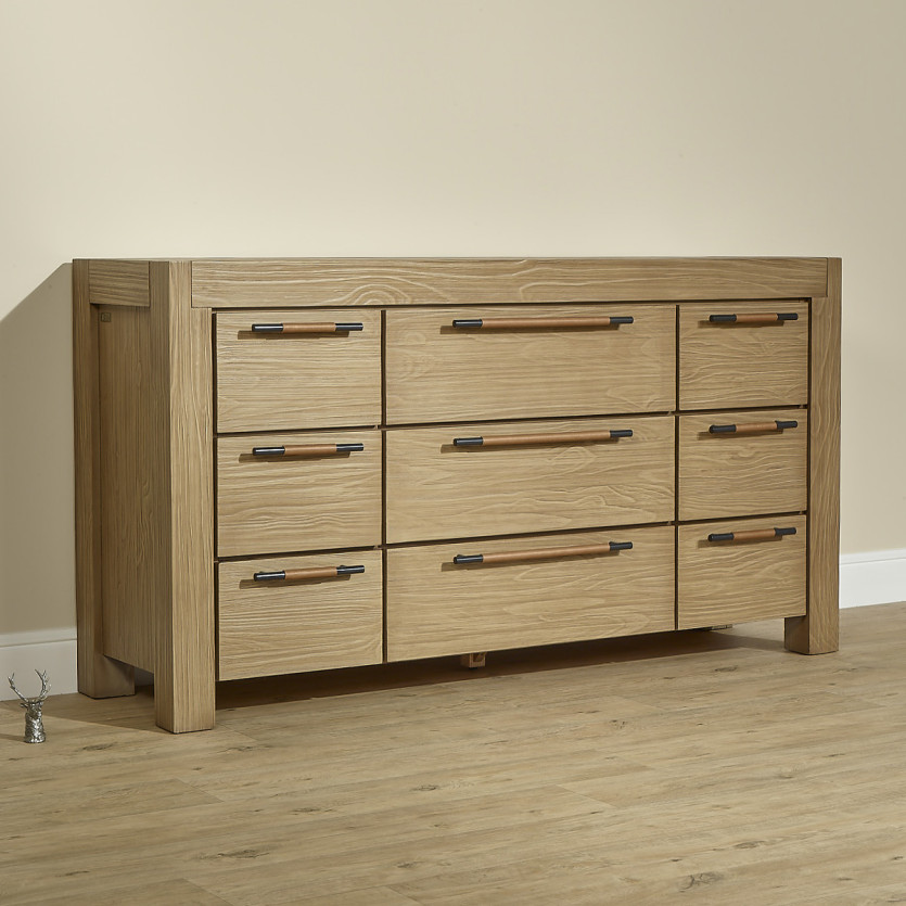 MEGÈVE – Commode en pin style contemporain, 9 tiroirs, bois certifié FSC®