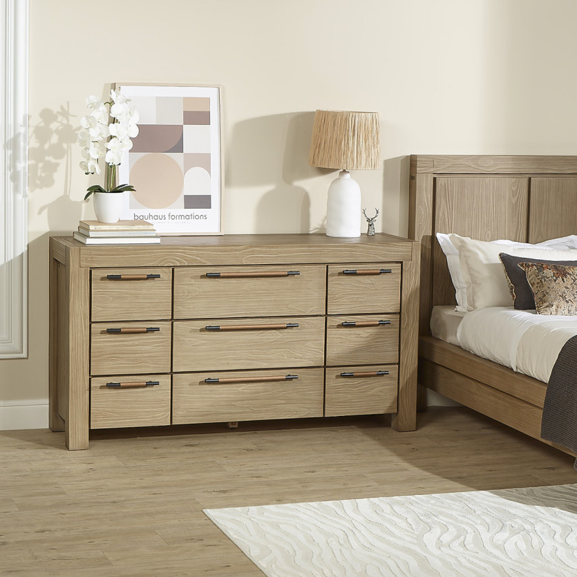 MEGÈVE – Commode en pin style contemporain, 9 tiroirs, bois certifié FSC®