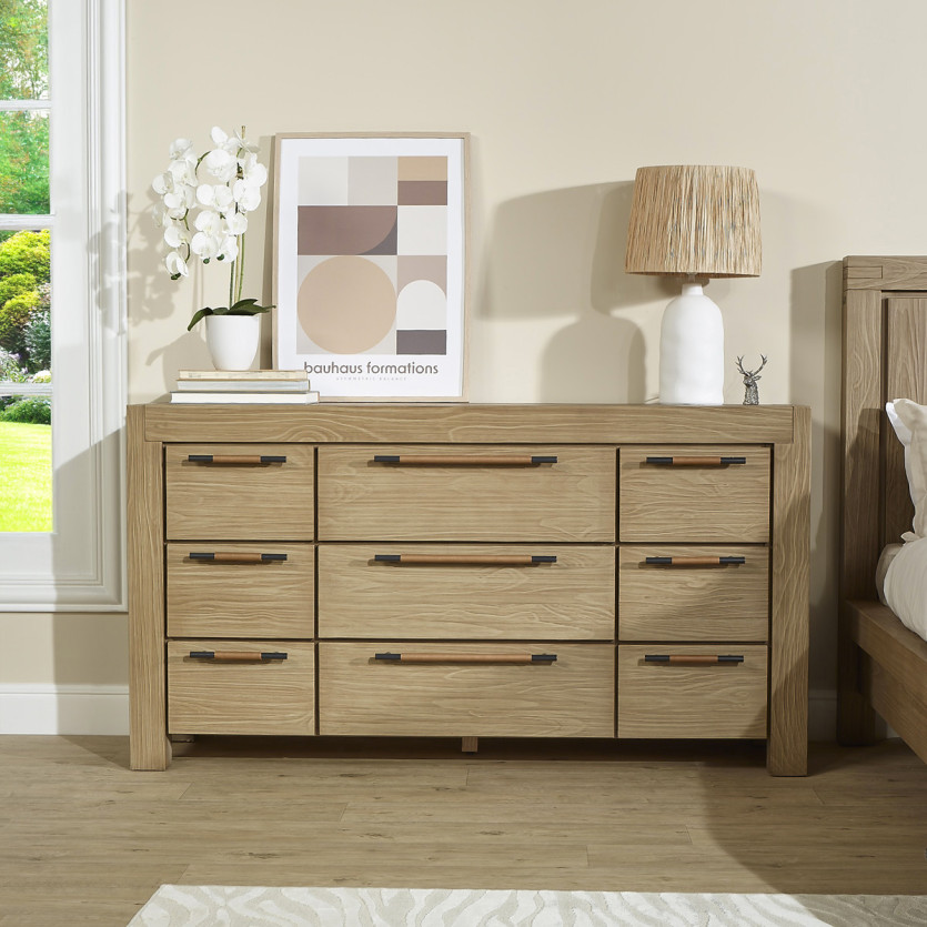MEGÈVE – Commode en pin style contemporain, 9 tiroirs, bois certifié FSC®