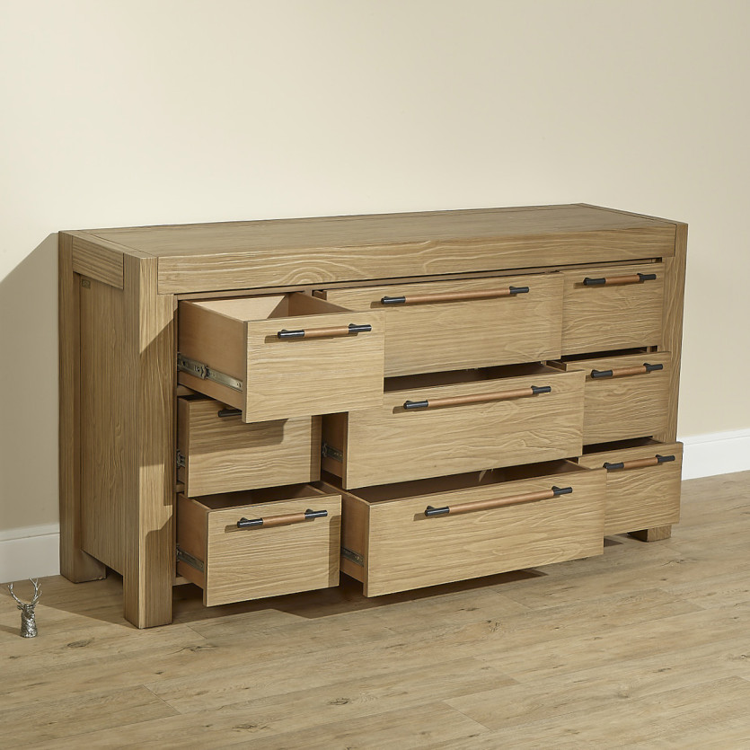 MEGÈVE – Commode en pin style contemporain, 9 tiroirs, bois certifié FSC®