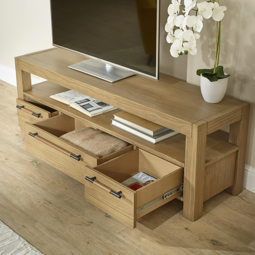 MEGÈVE – Meuble tv 150 cm en bois, style contemporain, 3 tiroirs, 1 étagère, bois certifié FSC®