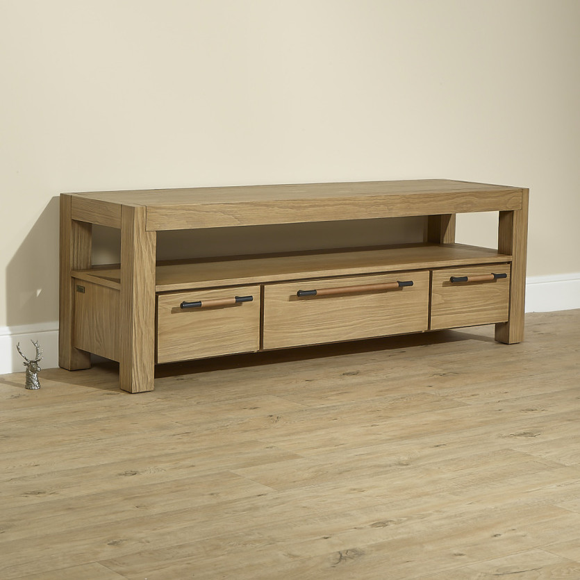 MEGÈVE – Meuble tv 150 cm en bois, style contemporain, 3 tiroirs, 1 étagère, bois certifié FSC®