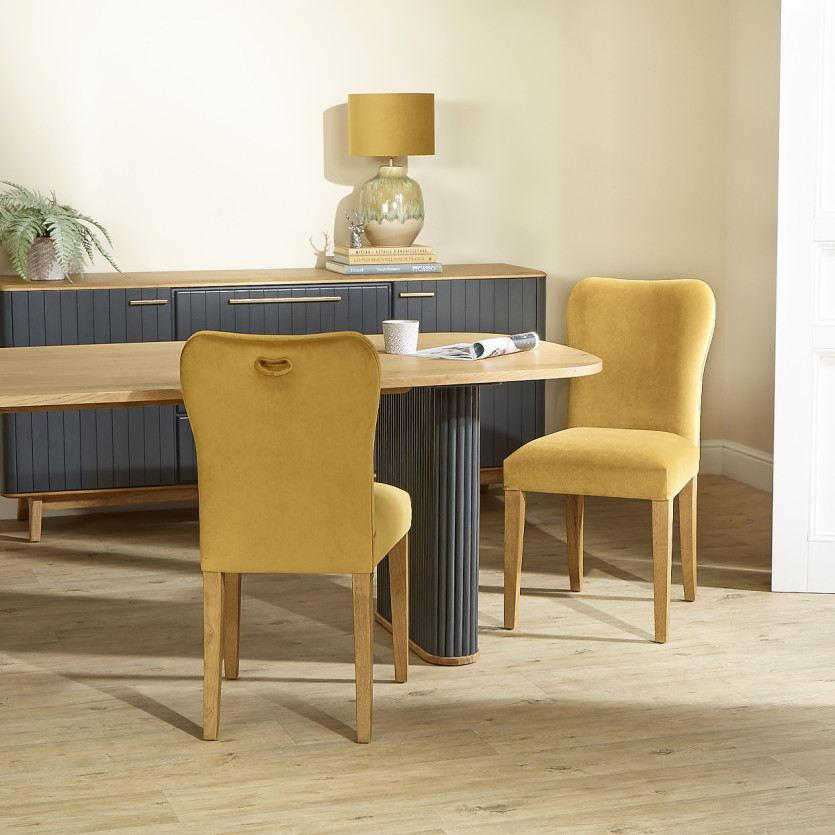 JOËL - Lot de 2 chaises contemporaines en bois massif et velours, bois certifié FSC®