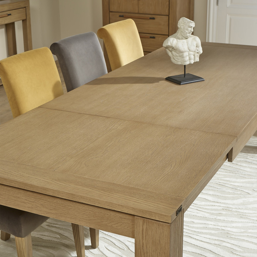 Table à manger extensible MEGÈVE - Style contemporain en chêne, 1 rallonge, 8/10 couverts, bois certifié FSC®