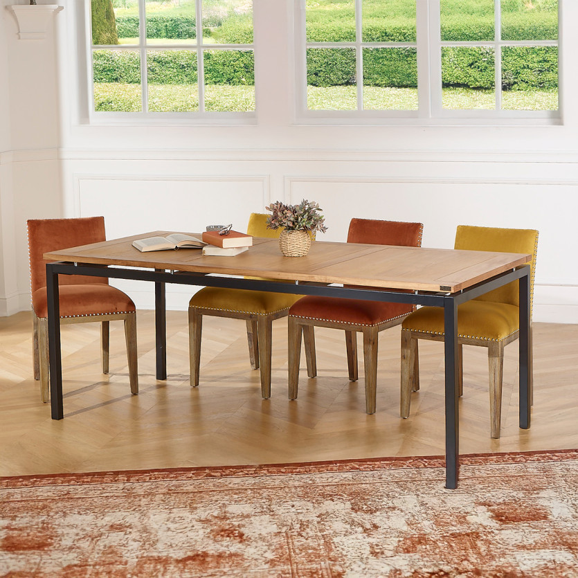 Table à manger AIMIE - Style industriel avec plateau en chêne et pieds métal, 8 couverts, bois certifié FSC®