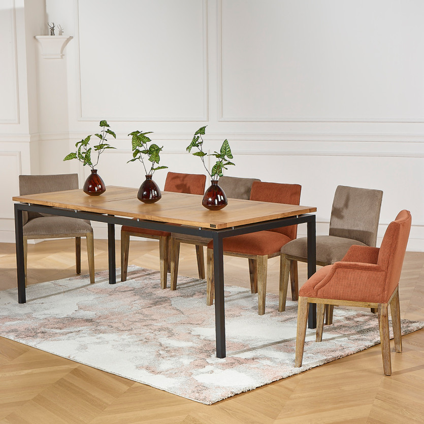Table à manger AIMIE - Style industriel avec plateau en chêne et pieds métal, 8 couverts, bois certifié FSC®