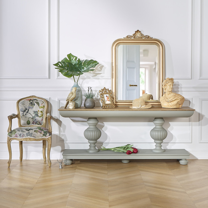 Console SALVADOR - Estilo romântico com base cinza claro, tampo de carvalho