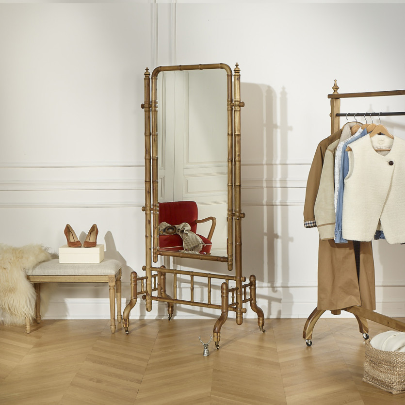 Espelho de pé CENDRILLON – Estilo shabby chic em madeira com efeito bambu