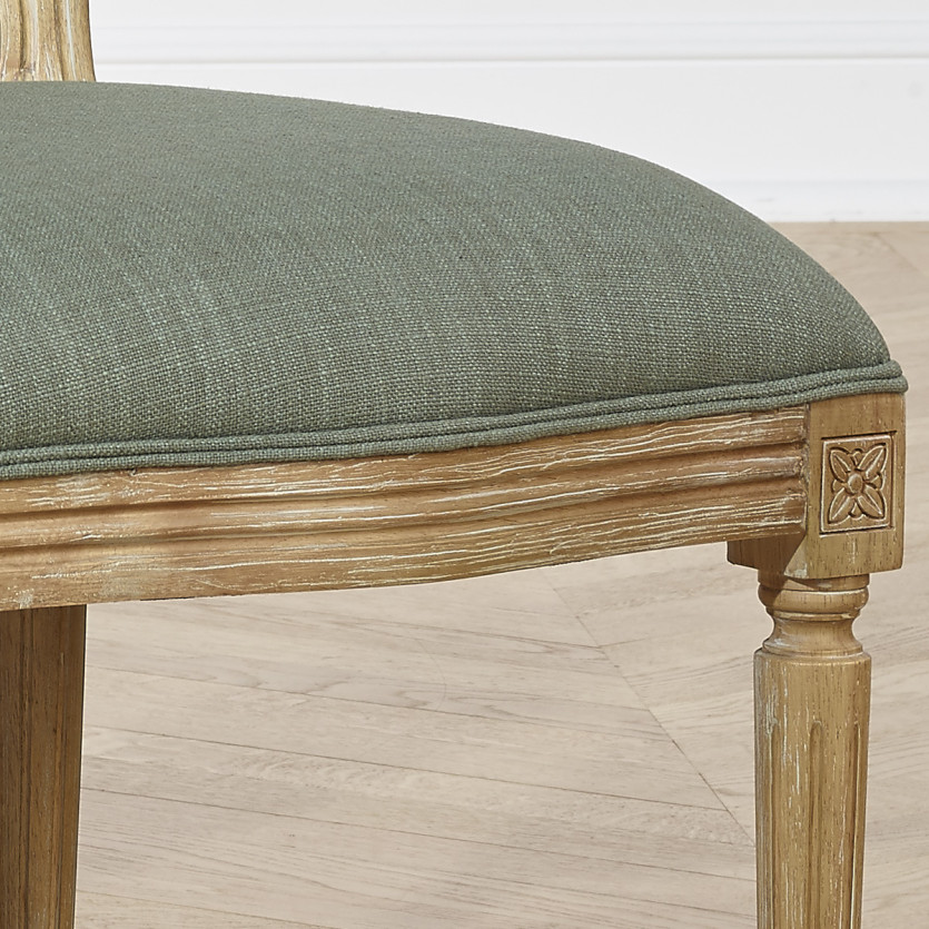 Lot de 2 chaises MEDAILLON SAUGE - Style Louis XV en tissu vert sauge et bois massif