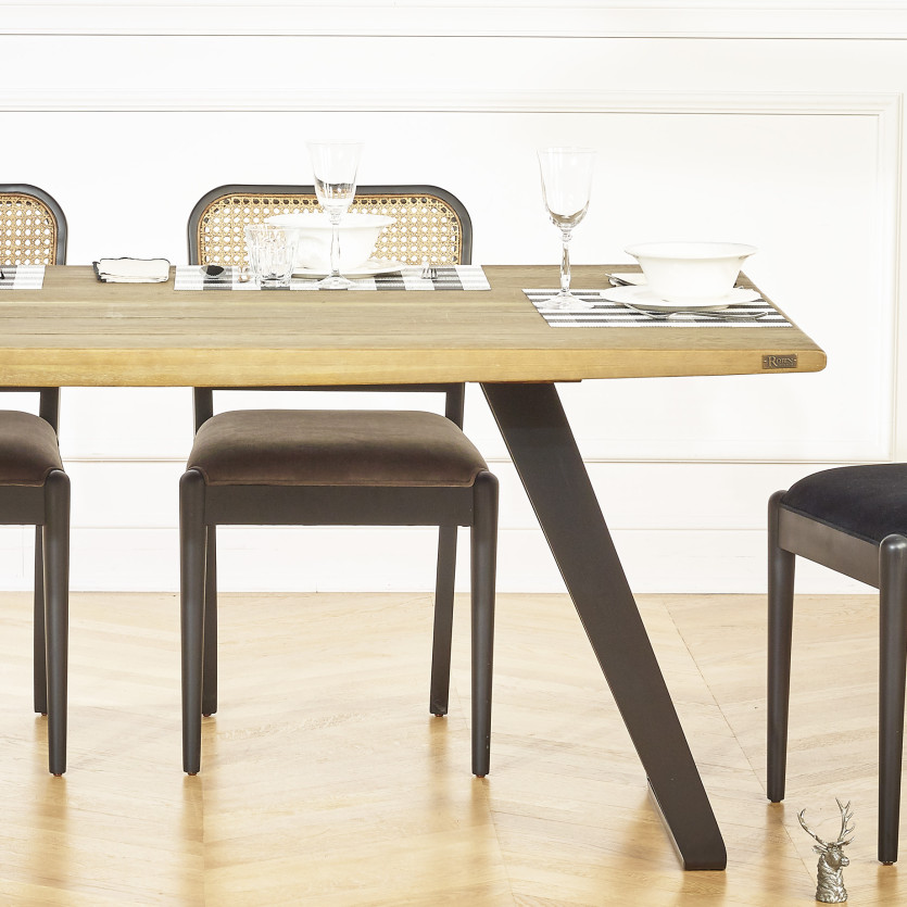 HECTOR dining table - Industrial style in solid oak and metal, seats 8