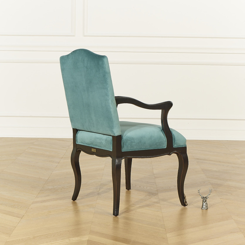 CONSTANCE - Poltrona stile Voltaire classico in velluto e legno massello