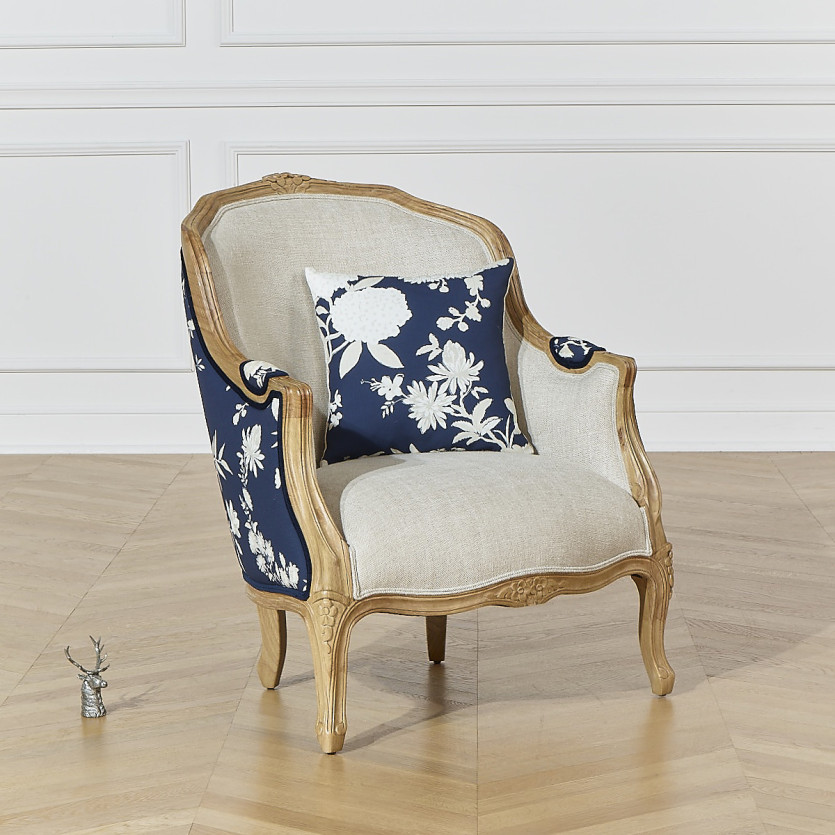 Fauteuil bergère VICTOR TEA HOUSE -  Style shabby chic en bois massif et tissu fleuri bleu nuit, 1 place