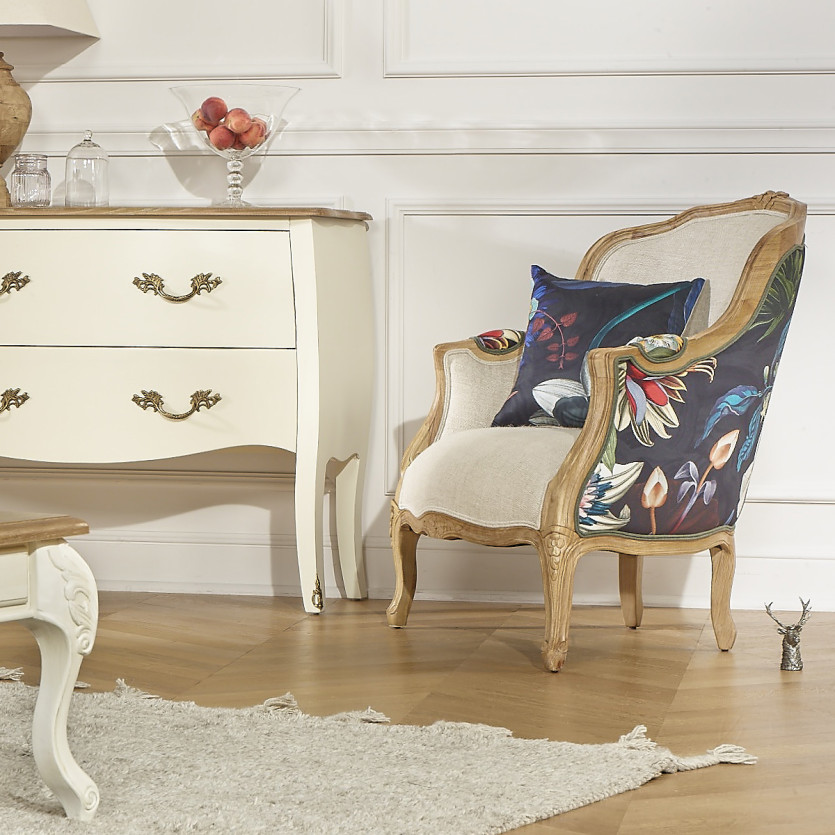 Fauteuil bergère VICTOR ATLANTIS - Style romantique en bois massif et tissu fleuri noir, 1 place