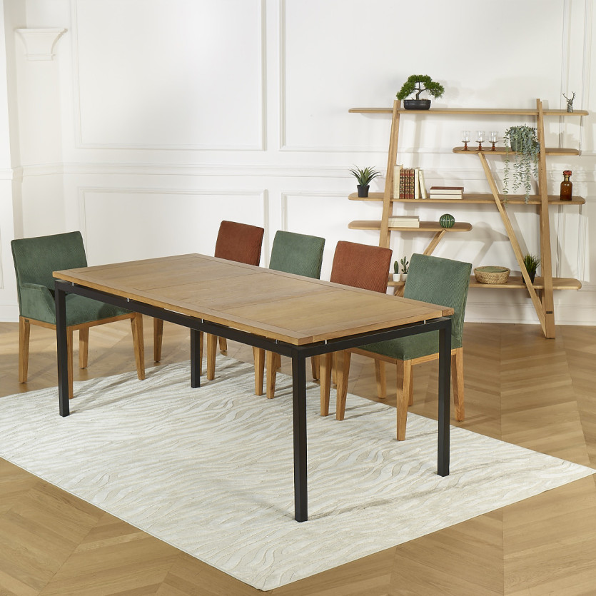 Table à manger AIMIE - Style industriel avec plateau en chêne et pieds métal, 8 couverts, bois certifié FSC®