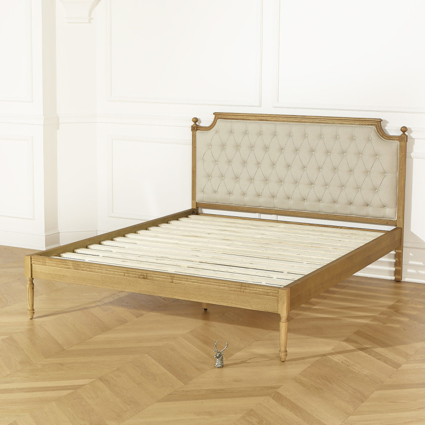 Lit deux places JAMES - Style romantique en chêne et lin coton 140 x 190 cm