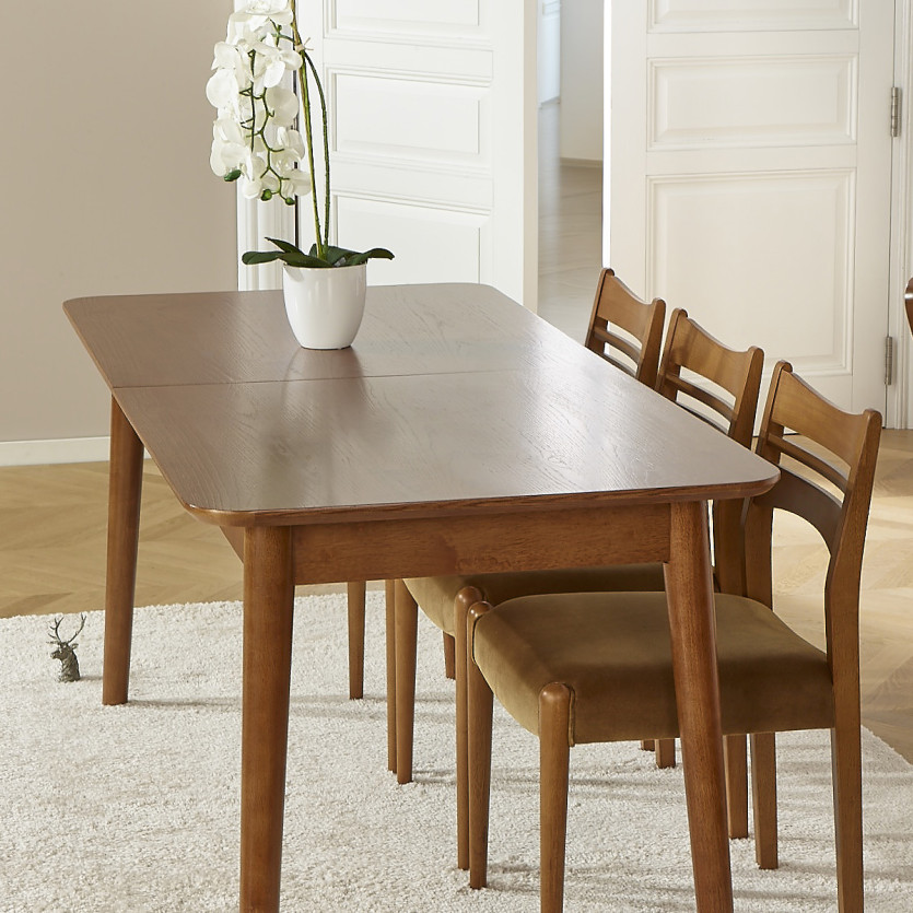 SOLO rectangular dining table - Scandinavian style, solid wood legs, 4/6 people