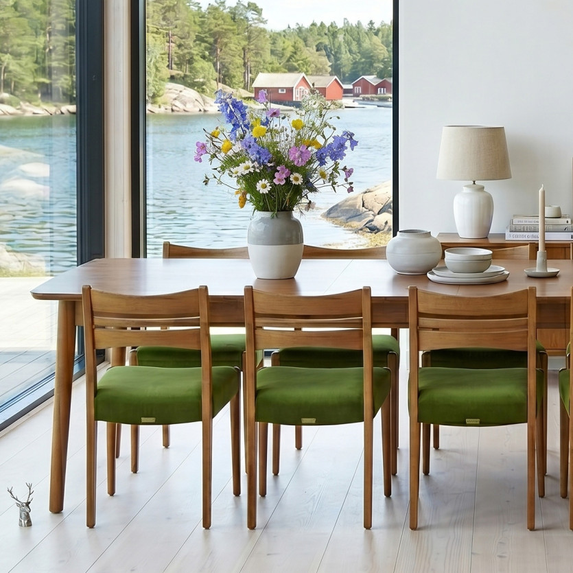 Extendable dining table BEN - Scandinavian style, solid wood legs, seats 8/10 people
