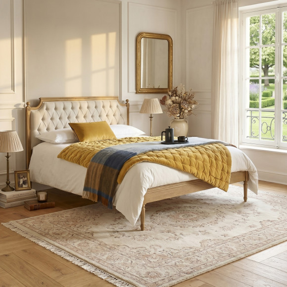 Lit deux places JAMES - Style romantique en chêne et lin coton 140 x 190 cm