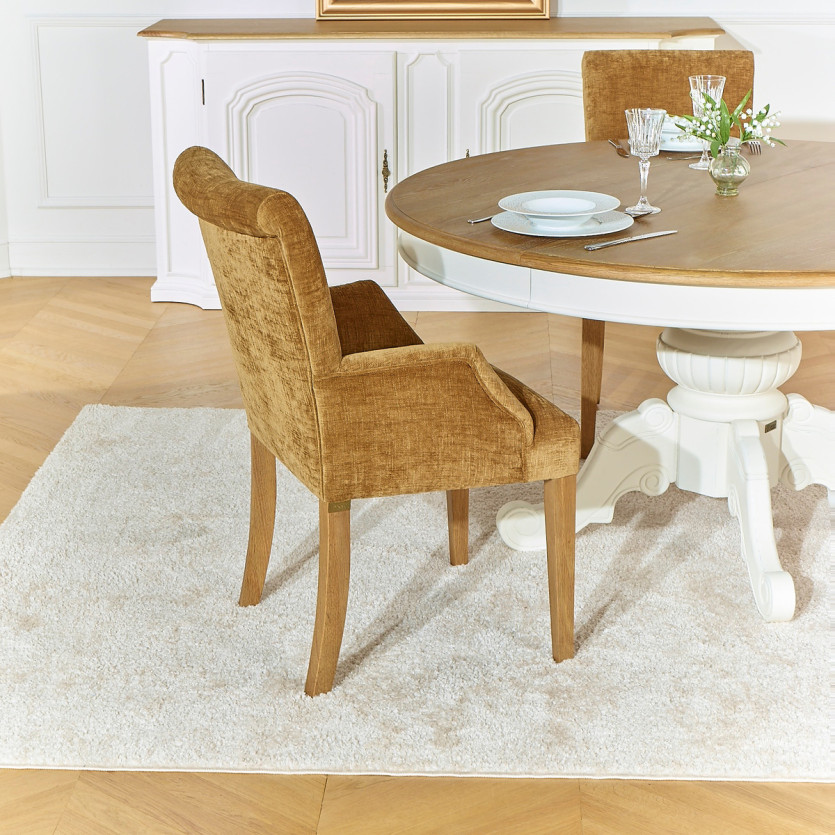 Fauteuil de table ALISON - Style contemporain, pieds en bois massif, tissu cognac