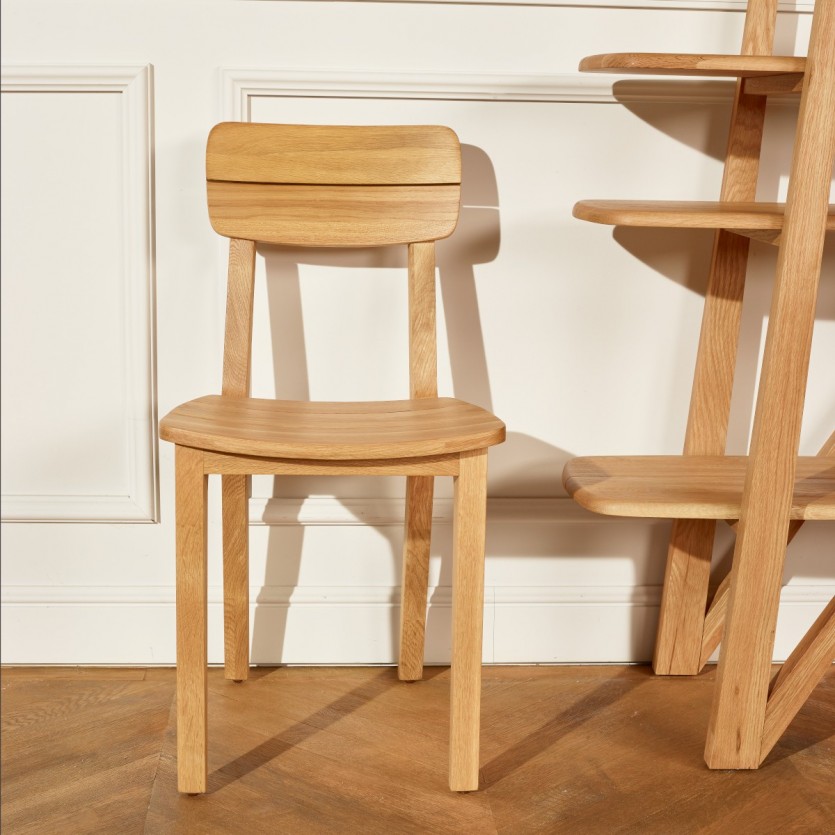 Lucienne Chaise