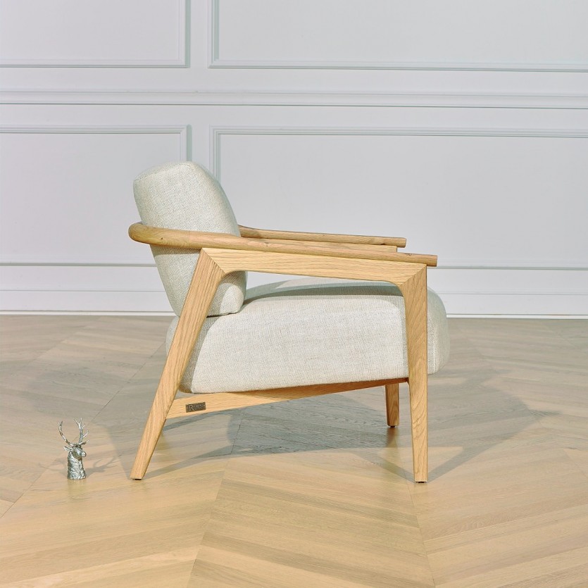 Fauteuil contemporain en bois et lin 