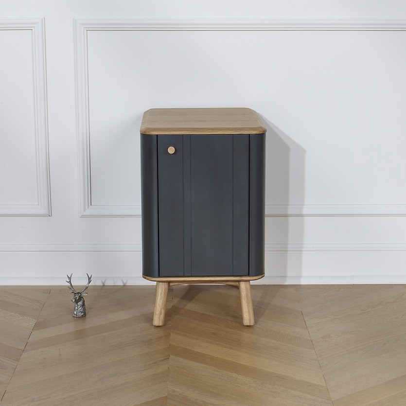 KYOTO - Table de chevet style moderne en chêne, 1 porte, 1 étagère